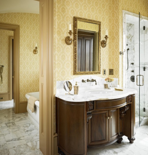 Traditional-Bathroom